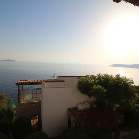 Guemuesluek Tramonto Evleri 아파트 Bodrum