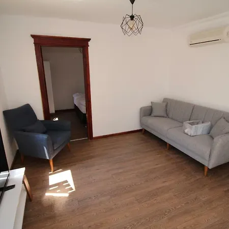 Apartment Guemuesluek Tramonto Evleri